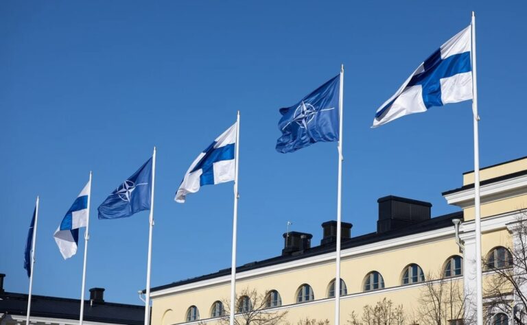 A Finlândia entra para OTAN